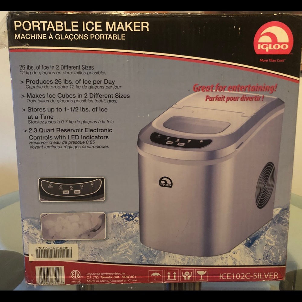 Sold-IGLOO Portable Ice Maker
